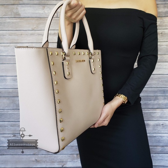 NWT Michael Kors Large Sandrine stud Tote Ballet - Picture 3 of 8